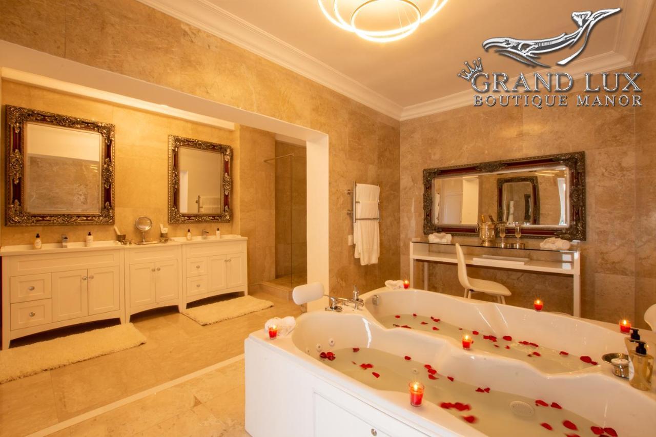 Grand Lux Boutique Manor Hotel Hermanus Exterior foto